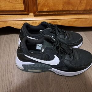 Nike Air Max Black and White Shoes